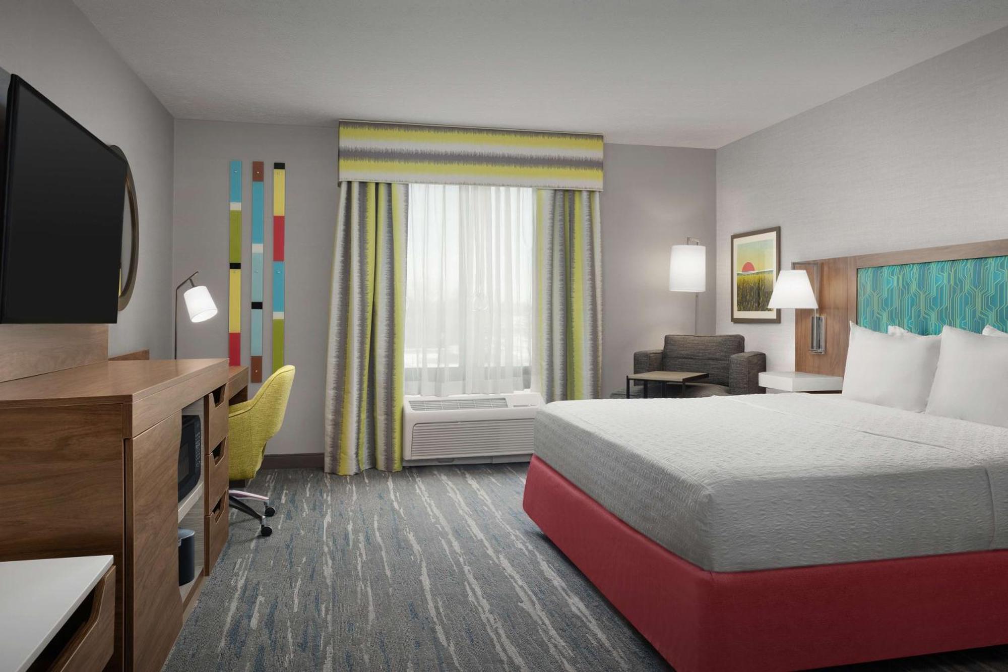 Hampton Inn Ватерлоо Экстерьер фото